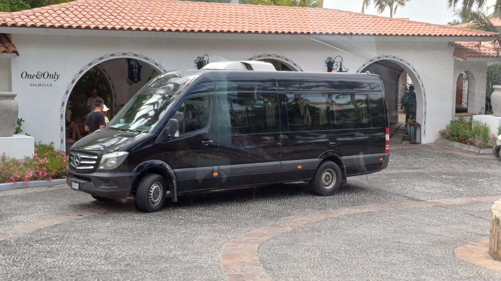 Sprinter ejecutiva para grupos y transportacion turistica en Los Cabos